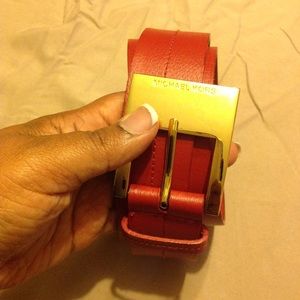 Michael Kors  genuine leather belt